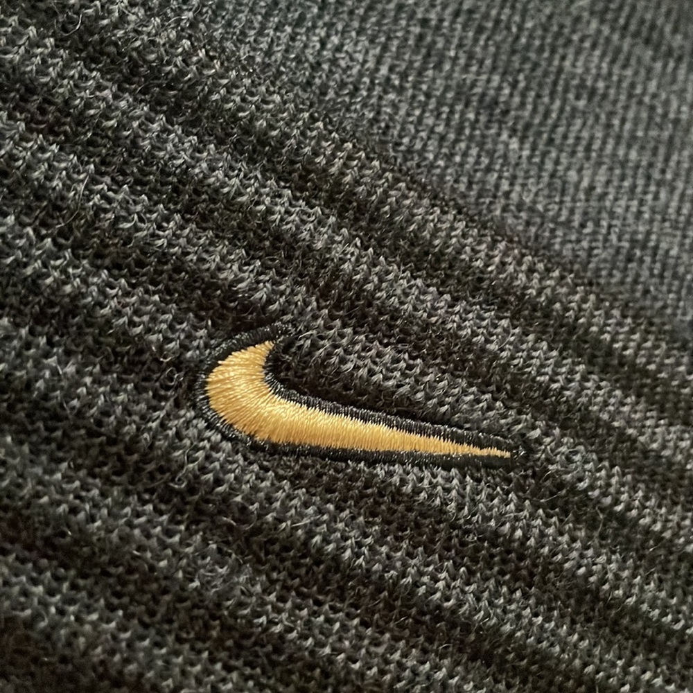 Nike Mens winter hat - Picture 4 of 4